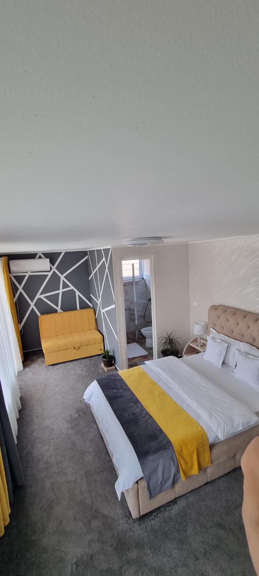 فندق Casa Sonia Târgu Jiu المظهر الخارجي الصورة