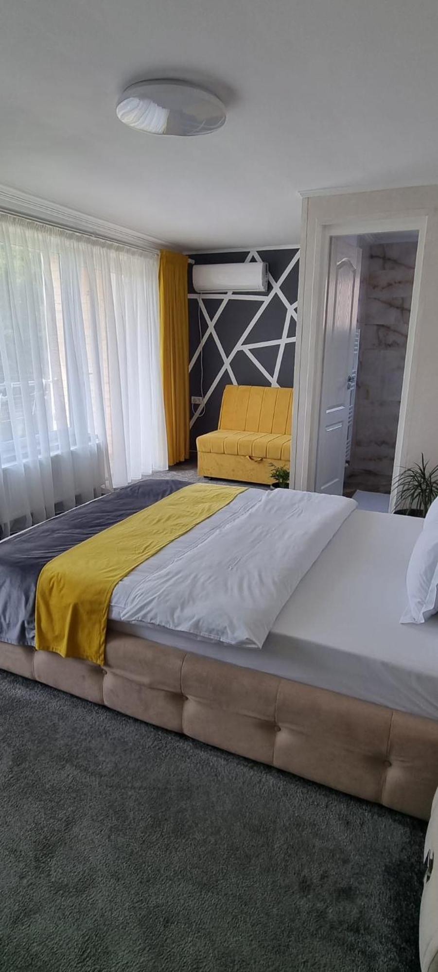فندق Casa Sonia Târgu Jiu المظهر الخارجي الصورة